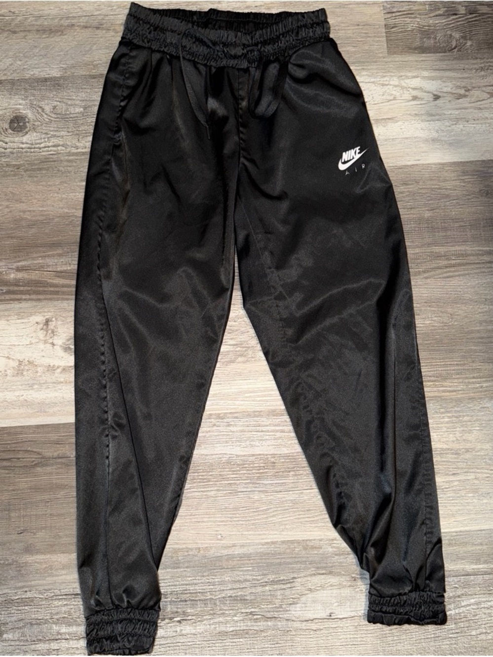 Nike Air Women's Satin Track Pants Joggers Black
Size Small BV4781-010 - Picture 2 of 5